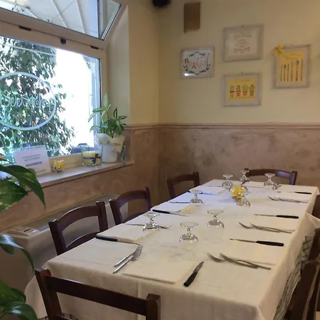 Passeggeri Club House Bed & Breakfast *