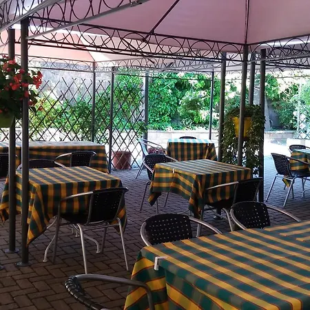 Passeggeri Club House * Cassine