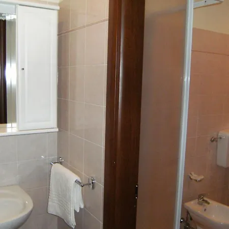 Passeggeri Club House Bed & Breakfast *