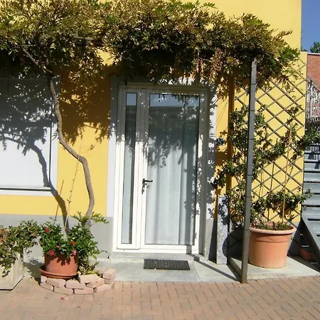 Passeggeri Club House Bed & Breakfast *